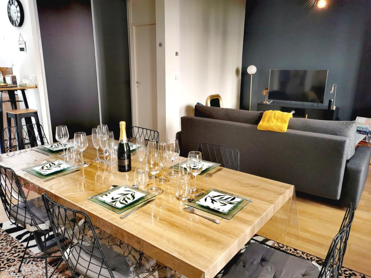 Premier Chapitre - Design Et Charme De L'Ancien En Coeur De Ville 쎙브히육 외부 사진